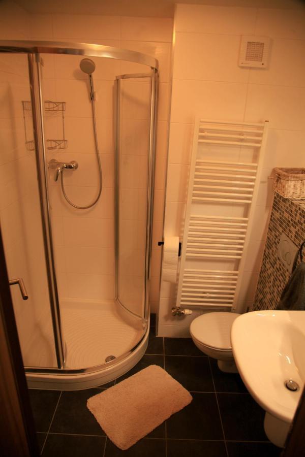 Apartment Vila Aston Велька-Ломница Экстерьер фото